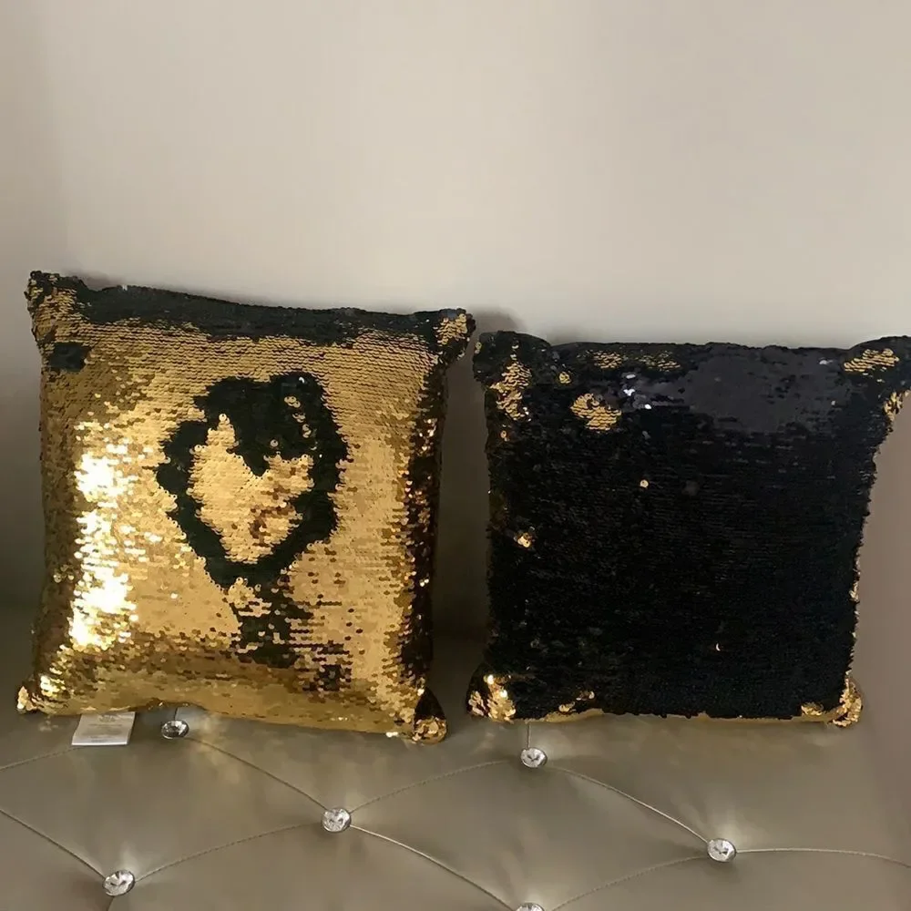 Black and gold pillows 2 changeable colors